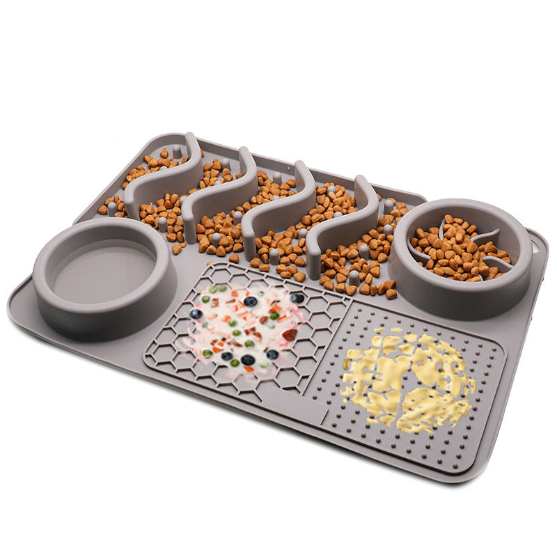 Multifunctional Dog Silicone Licking Mat & Food Bowl